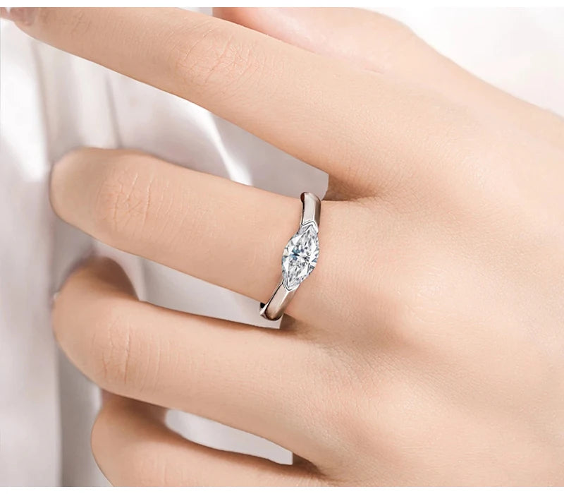 Bague Élégante en Argent 925 avec Moissanite Marquise 1ct pour Femme